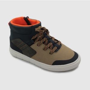 Boys' Pax Mid Top Sneakers